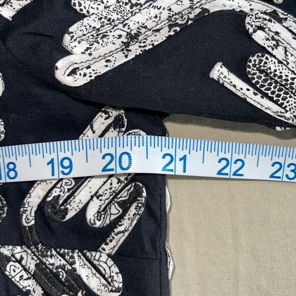 Chico's Women's Open Front Blazer Jacket Overlay Design Mock Neck Black Size 1 - Picture 5 of 6